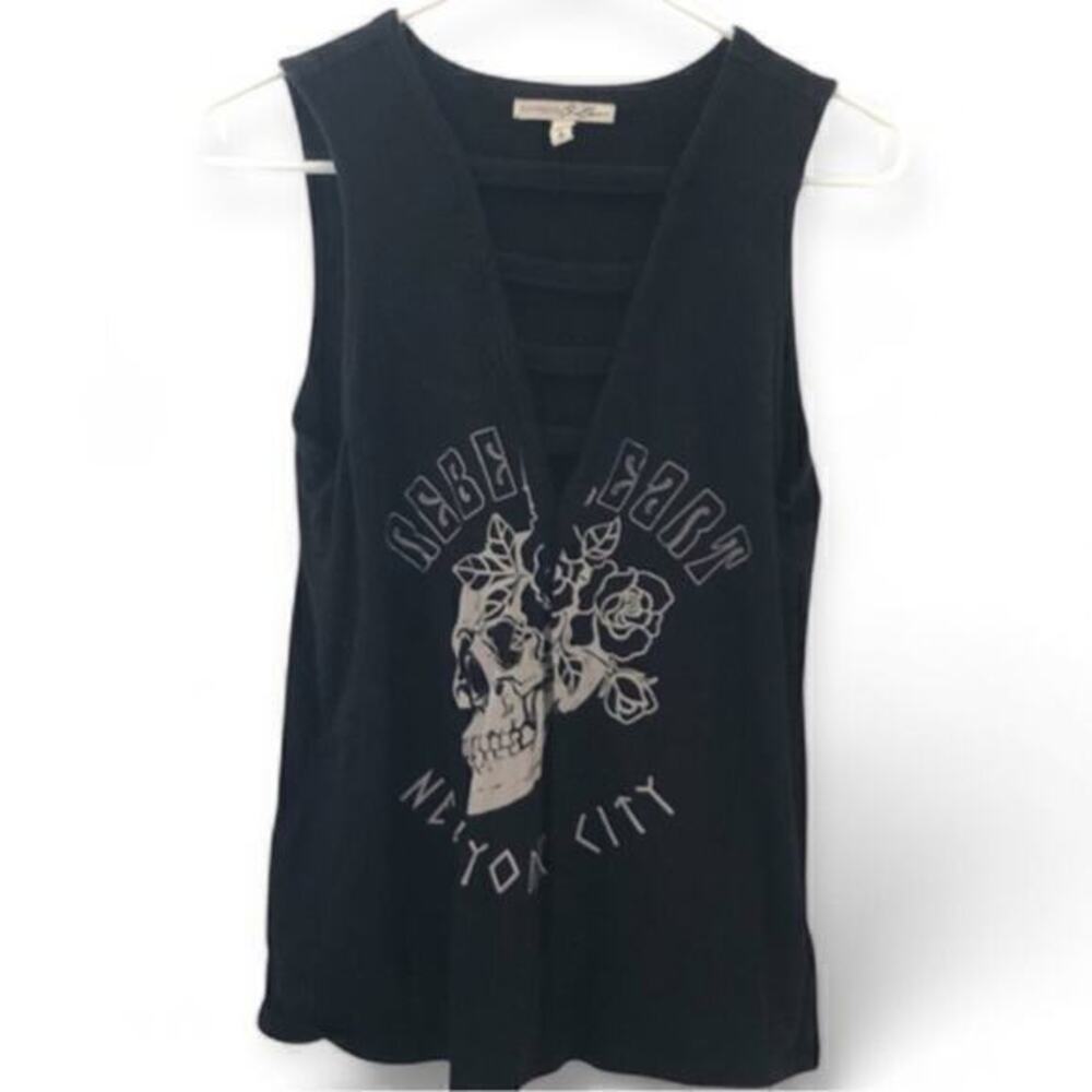 EXPRESS One Eleven Tank Size Small